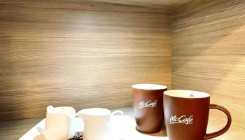 McCafé 咖啡-馬公中正店 - 1樓, No. 30號光明路馬公市澎湖縣台湾 880
