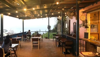 Moon Cafe 'moon Sun Moon Lake Water Garden Cafe - 55548台湾南投縣魚池鄉名勝街23號