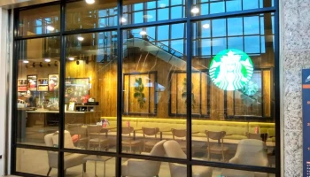 Starbucks Hsr Miaoli Station - 356台湾苗栗縣後龍鎮高鐵三路268號