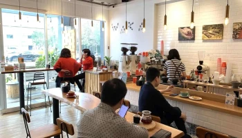 Waka café 瓦卡咖啡 台中公益店 - 台中市 Waka café 瓦卡咖啡 台中公益店 - 台中市