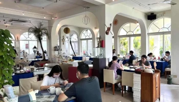 小叮当音乐咖啡 - 南投縣南投市