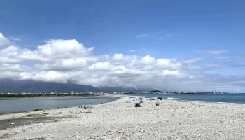 岭顶沙丘 - 974台湾 Hualien County, Shoufeng Township