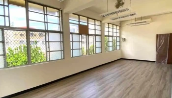 川本有限公司地板 - 高雄市