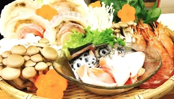 月之华日本料理 - 893金門縣金城鎮賢庵里山前2-2號