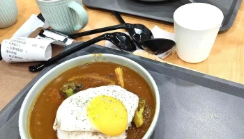 樸樂咖啡_南投南陽店｜南投美食｜親子友善｜烏龍麵｜丼飯｜義大利麵｜燉飯｜盤餐｜早午晚餐 - 南投縣南投市