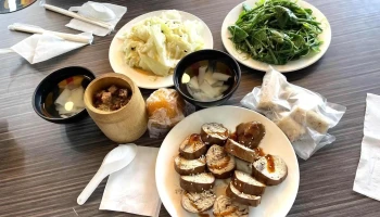 福心 蔬食野菜料理 - E51手, 作烘培隔壁, No. 79-51號興產路鹿谷鄉南投縣台湾 558