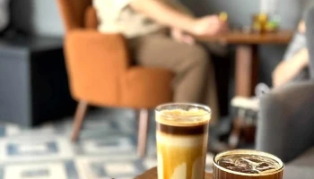 花砖咖啡。浅花楼 - 嘉義市 花砖咖啡。浅花楼 - 嘉義市