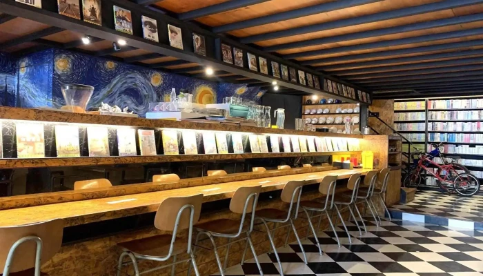 Café Cinema - 946台湾屏東縣恆春鎮中山路43號
