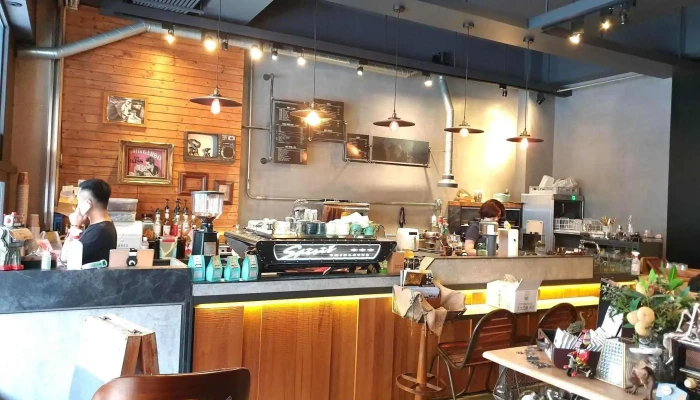 Parlare coffee 怕喇咧咖啡 - 高雄市