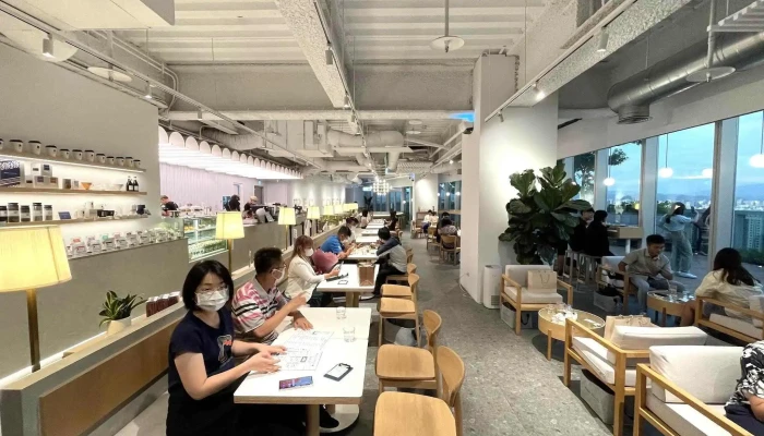 Rec Coffee Taichung Flagship Shop - 407025台湾台中市西屯區惠中路一段88號26樓