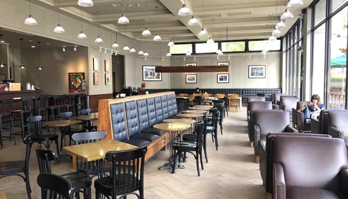 Starbucks Douliu Shop - 雲林縣斗六市