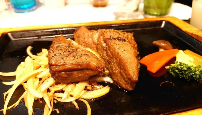 Tasty西堤牛排桃園南華店 - 桃園市