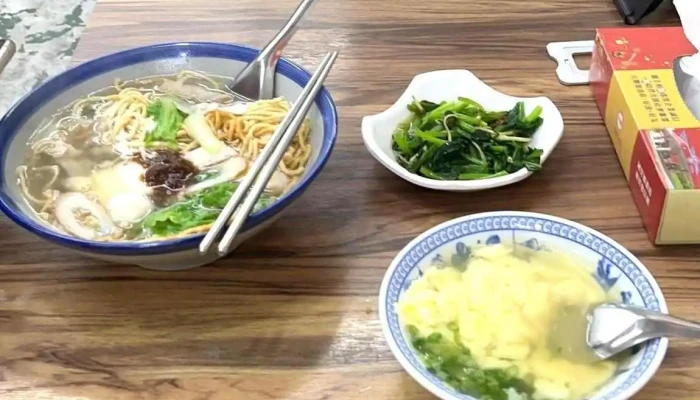 三好肉燥饭 - 台南市