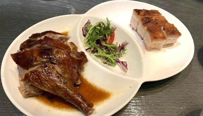 与玥楼顶级粤菜餐厅 - 台中市