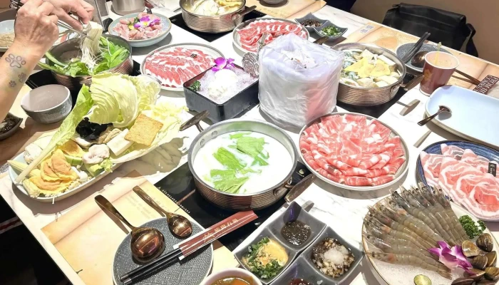 嗑肉石锅-彰化员林店 - 彰化縣員林市