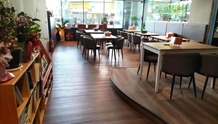 宸誼咖啡館/花蓮美食/花蓮餐廳/花蓮咖啡/花蓮cafe/花蓮下午茶/親子餐廳/抓周 - 973台湾花蓮縣吉安鄉自強路576號