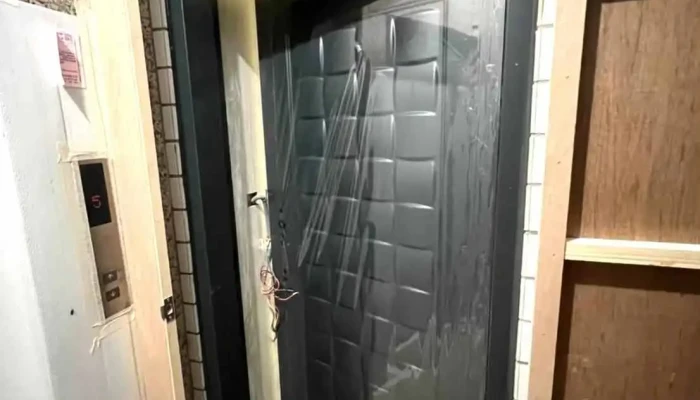 富晁鋁業建材-大同區鋁門窗規劃|採光罩專業設計|玻璃拉門工程|玻璃隔間|專業隔音窗|室內設計諮詢|推薦室內裝修|首選氣密窗|細鋁框拉門|細鋁框推薦 - 台北市