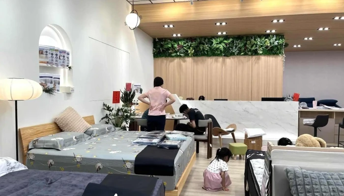 居家好床｜東港旗艦店 ➤ 屏東床墊專業連鎖® 床墊生產販售一條龍-床墊•寢具•沙發專賣門市 - 928台湾屏東縣東港鎮興東一街108號