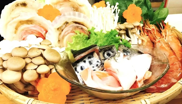 月之华日本料理 - 893金門縣金城鎮賢庵里山前2-2號