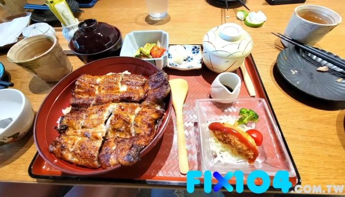 瑞佳鳗鱼料理 - 928台湾屏東縣東港鎮成功路230號1樓