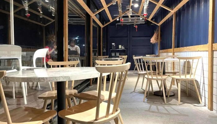 肆盒院｜埔里早午餐、特色燉飯、義大利麵、巴斯克 - 545台湾南投縣埔里鎮育英街 141 巷