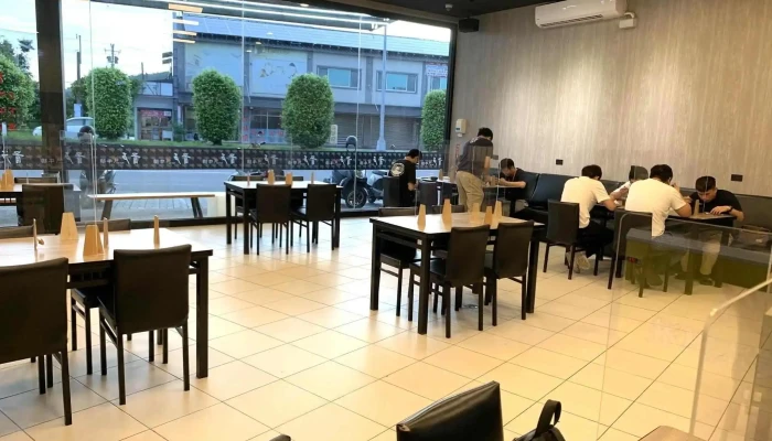 首户牛排（苗栗店） - 苗栗縣苗栗市